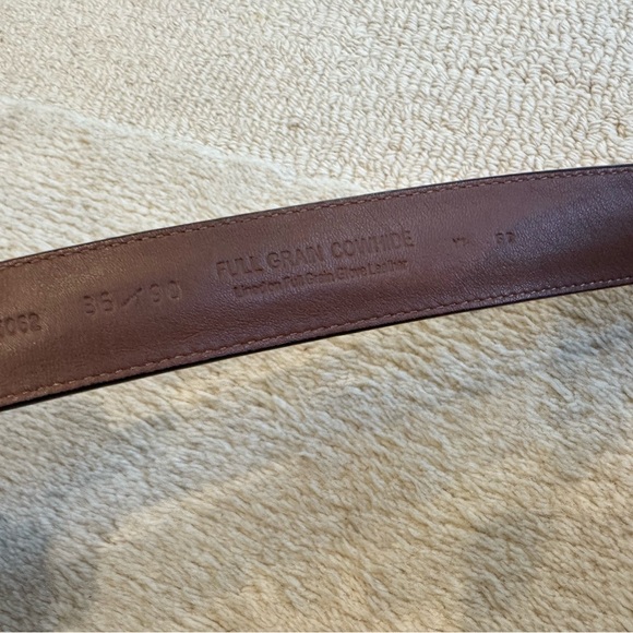 Roundtree And Yorke Brown Leather Belt - Picture 5 of 7